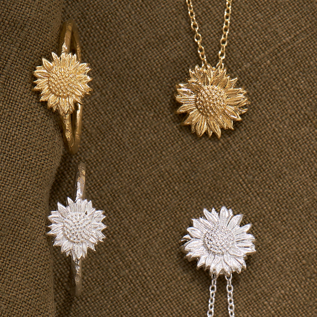 Wild Sunflower Necklace Gold