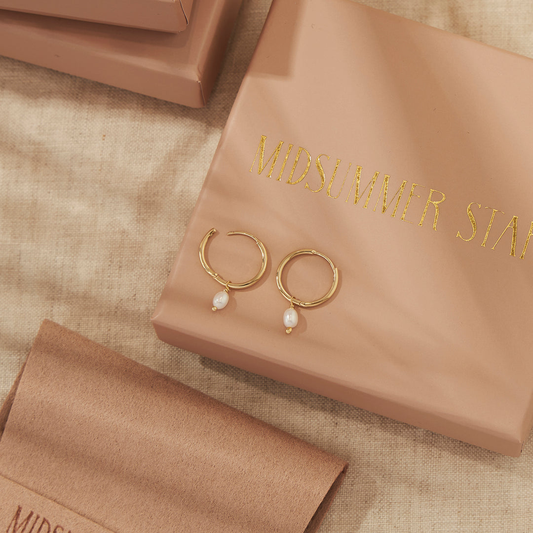 Dainty Pearl Huggies Gold