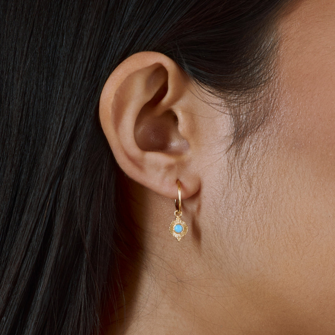 Veya Azure Opal Huggies Gold