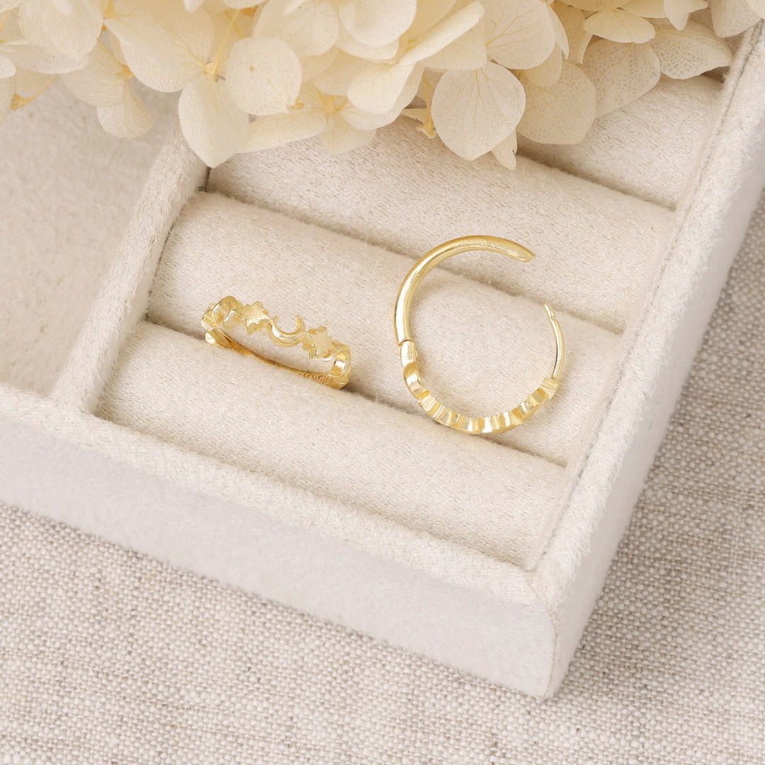 Night Glow Huggies Gold