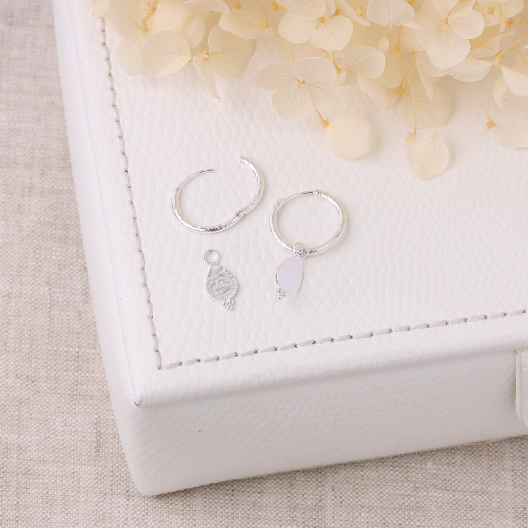 Glisten Textured Huggies