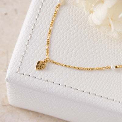 Aphrodite Heart Necklace Gold