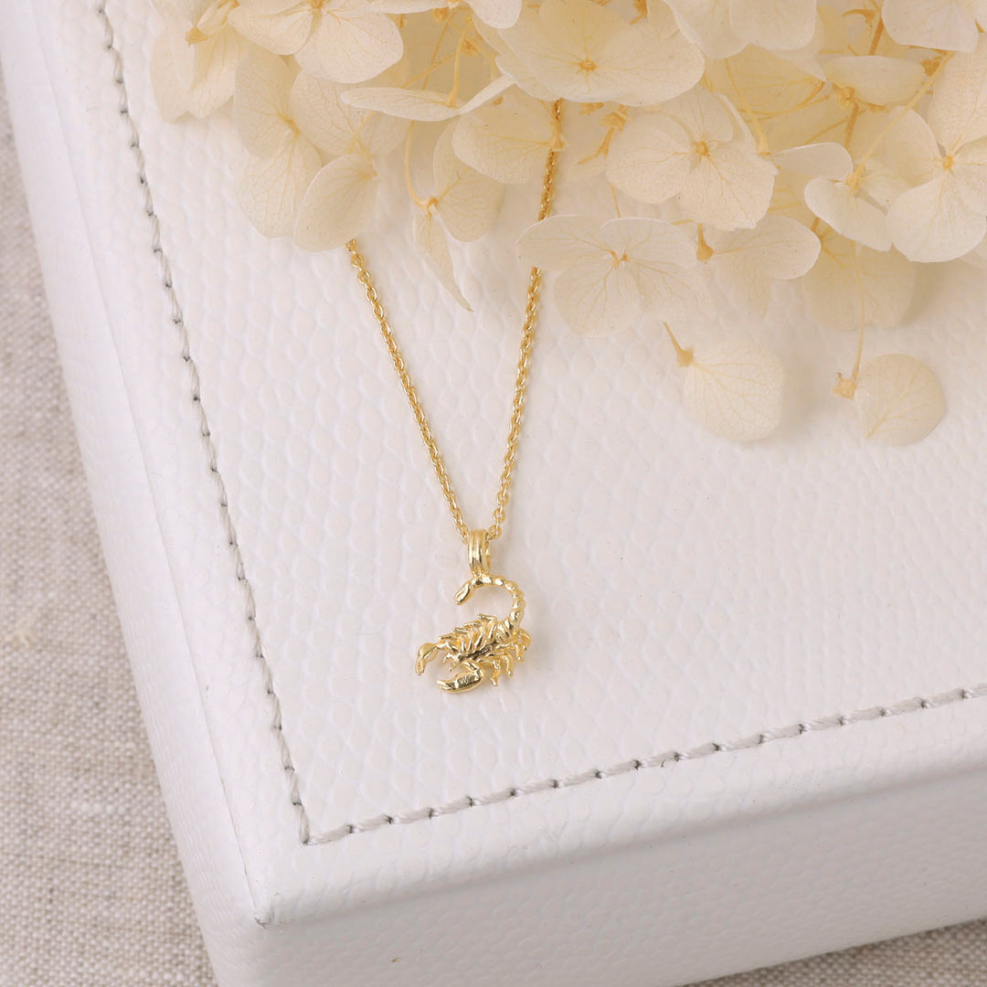 Scorpion Necklace Gold