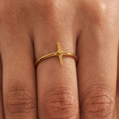 Guarded Heart Ring Gold