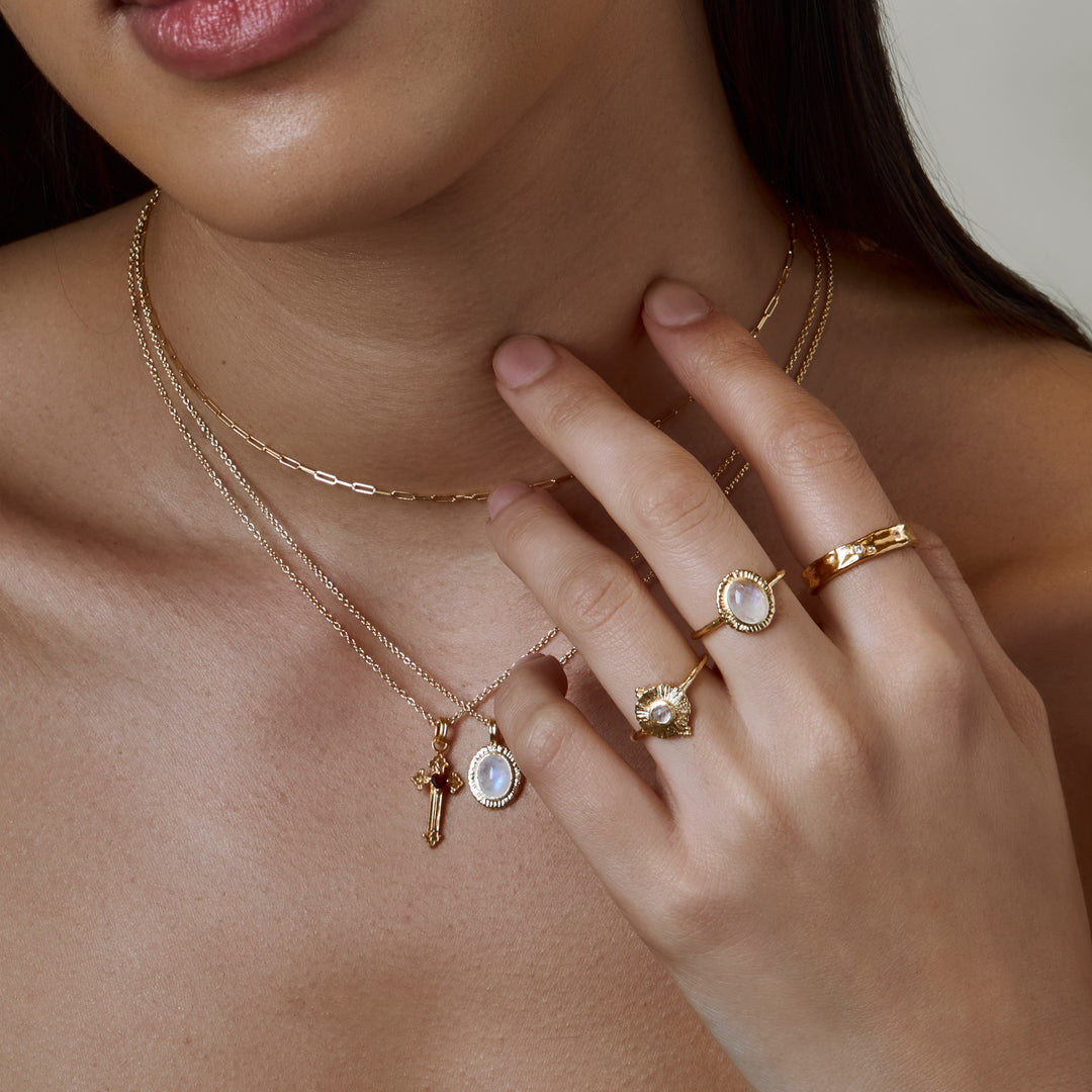 Meridian Moonstone Necklace Gold