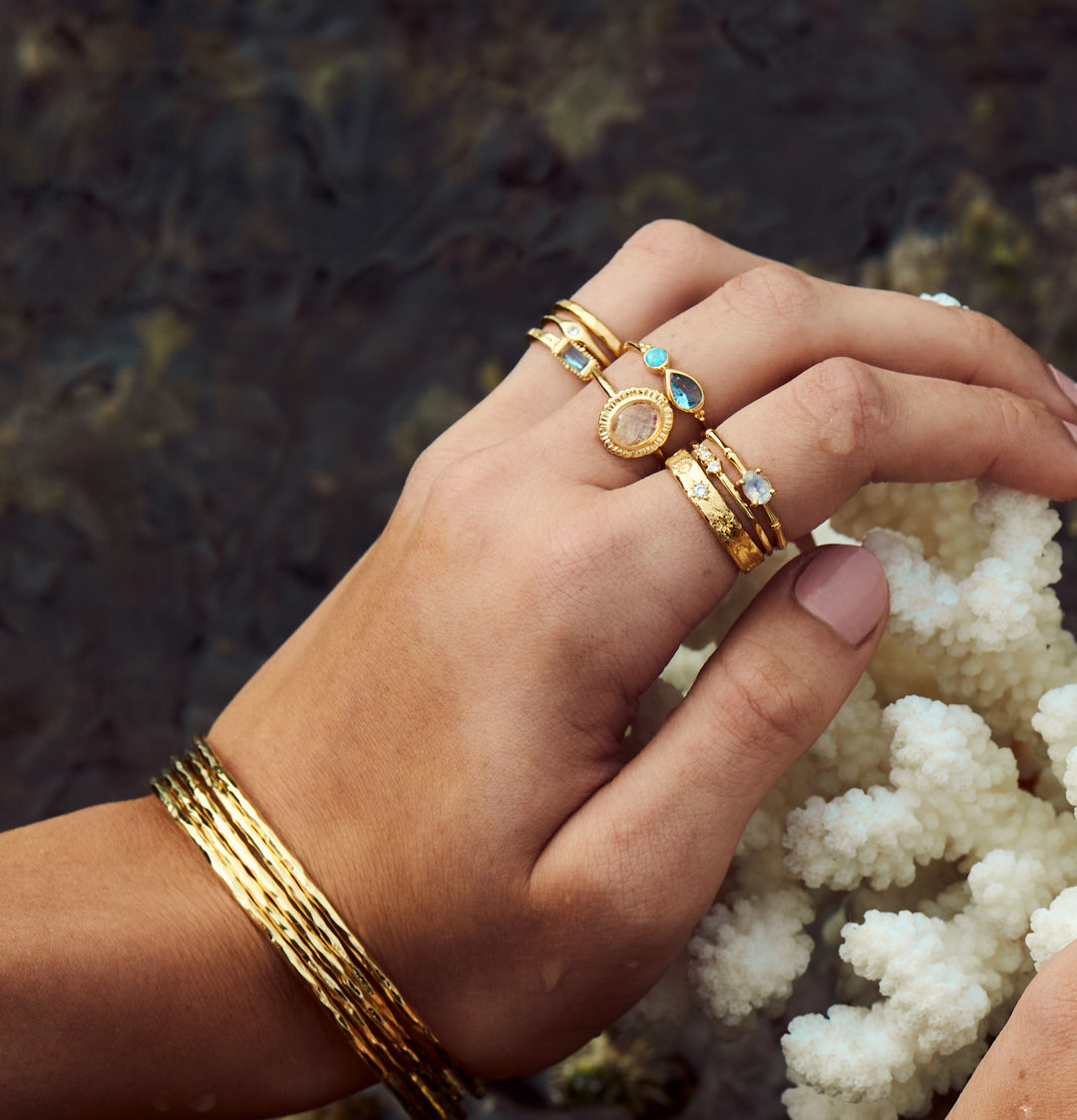 Awaken Light Ring Gold