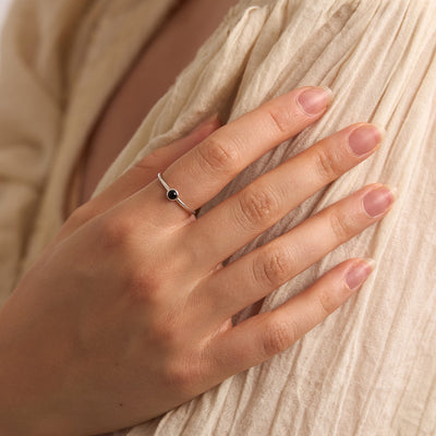 Delicate Onyx Ring