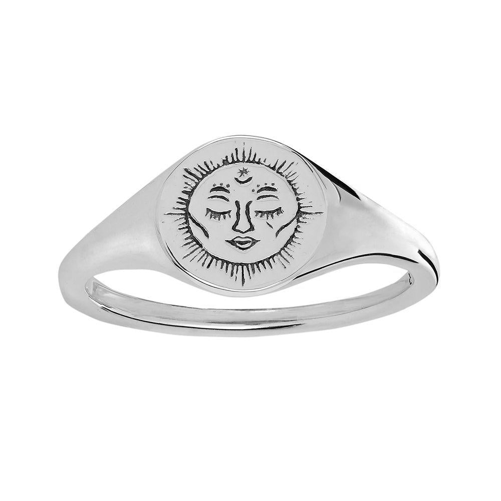Dainty Moon Signet Ring