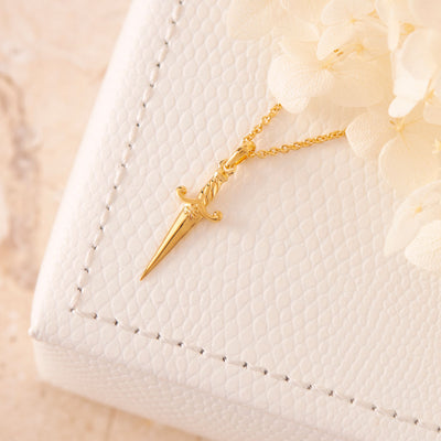 Fleur Dagger Necklace Gold