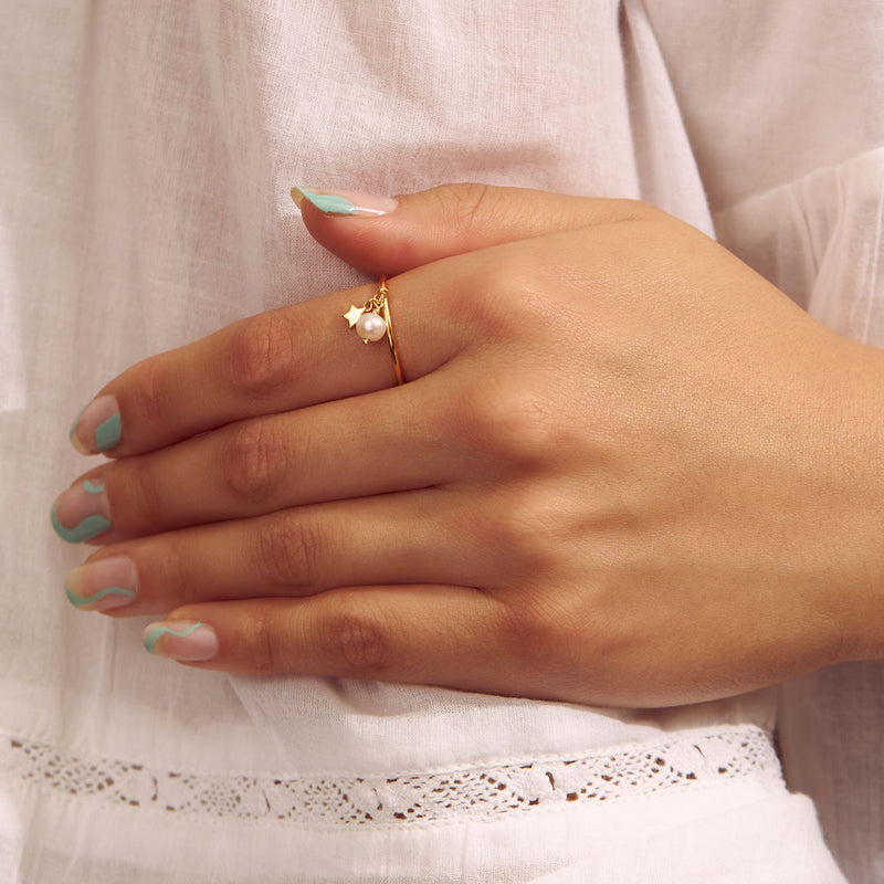 Astral Pearl Ring Gold