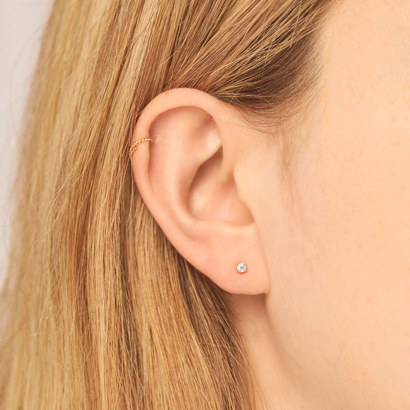 Delicate Crystal Studs Gold