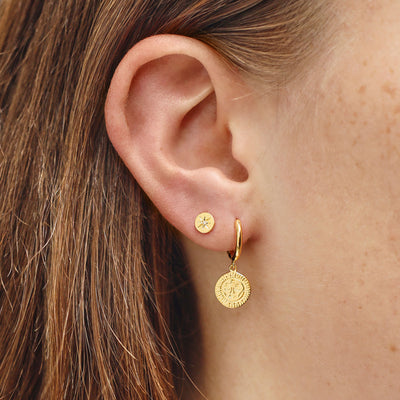 Delicate Enchanted Light Studs Gold