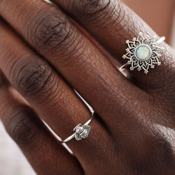 Pollination Bee Ring – Midsummer Star