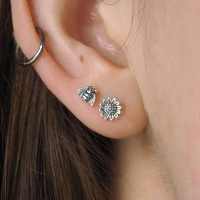 Midsummer Star Earrings Delicate Sunflower Studs